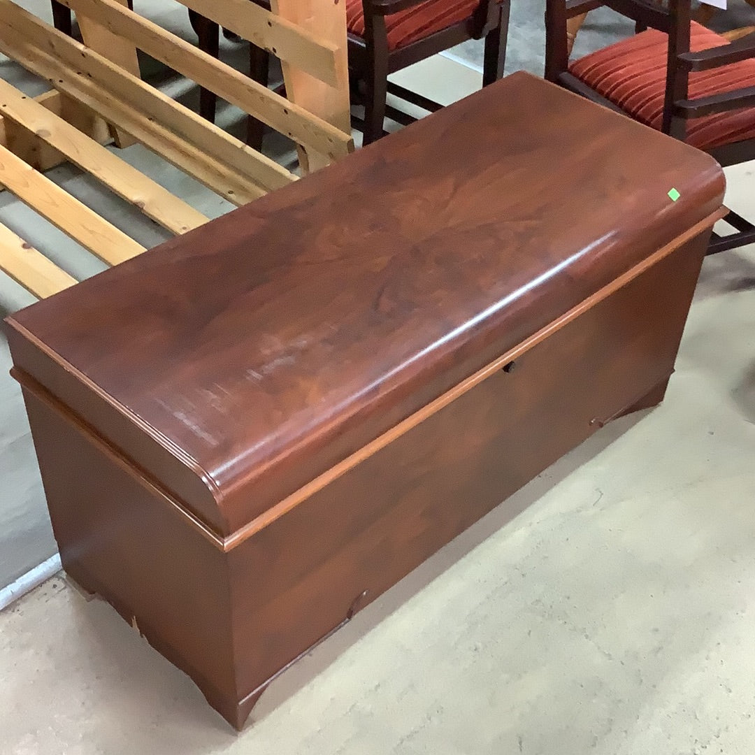 Boshart Cedar Chest Habitat for Humanity Greater Ottawa ReStore