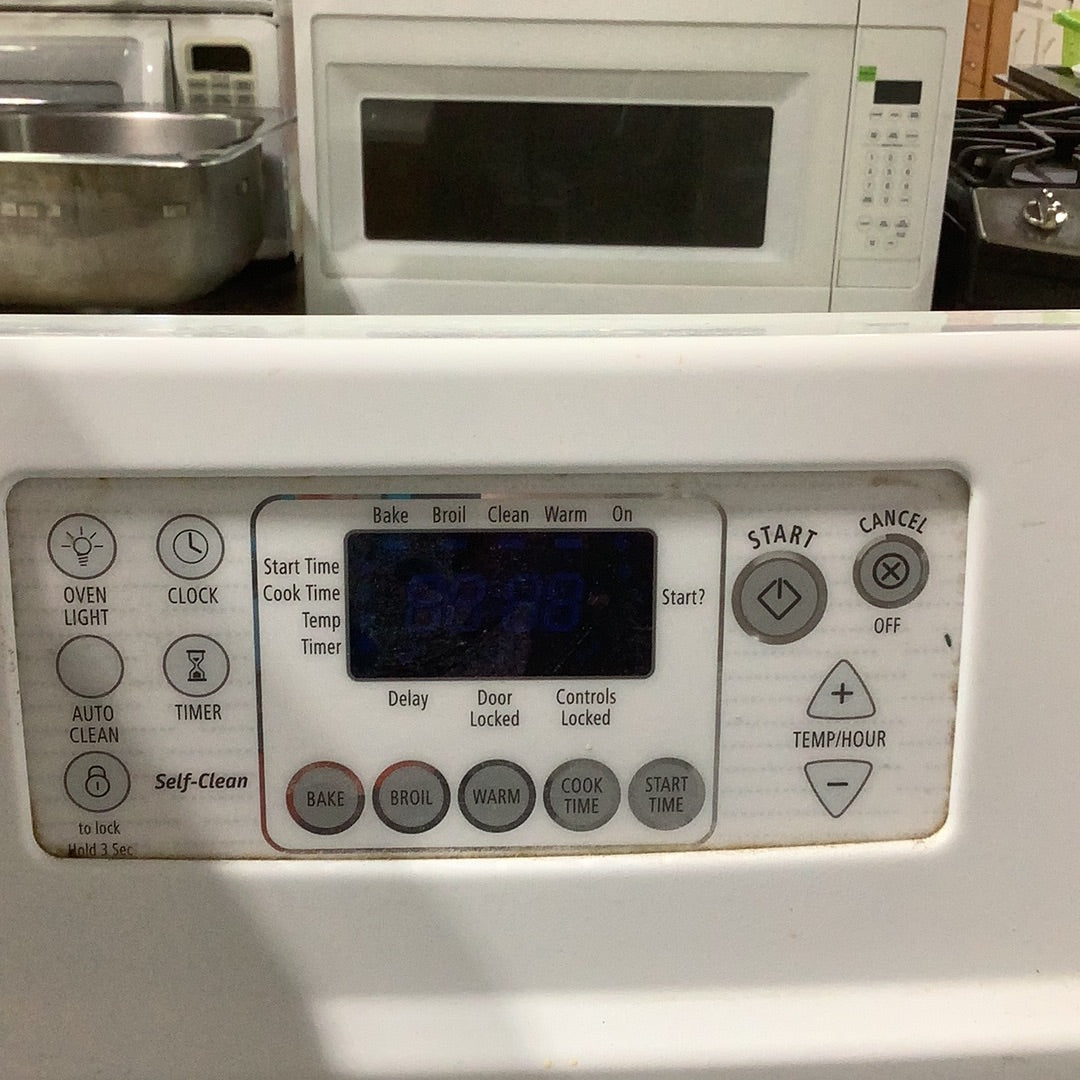 Whirlpool SelfCleaning Electric Range Habitat for Humanity Greater