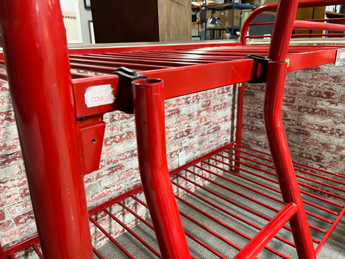 Red bunk bed metal deals