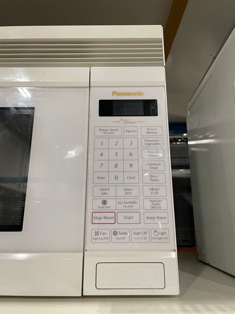 Panasonic Genius Microwave Habitat for Humanity Greater Ottawa ReStore