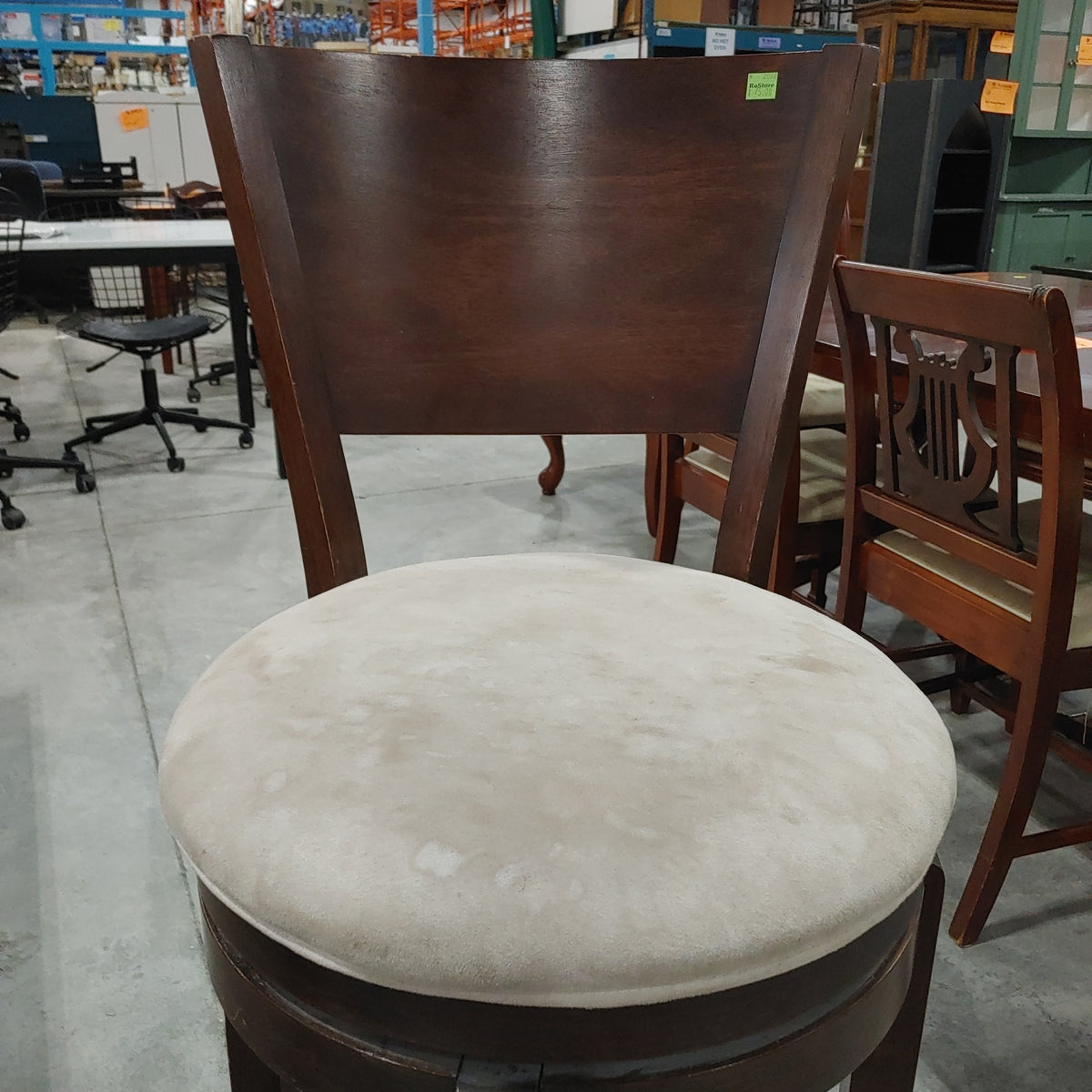 Swivel bar Stool Habitat for Humanity Greater Ottawa ReStore
