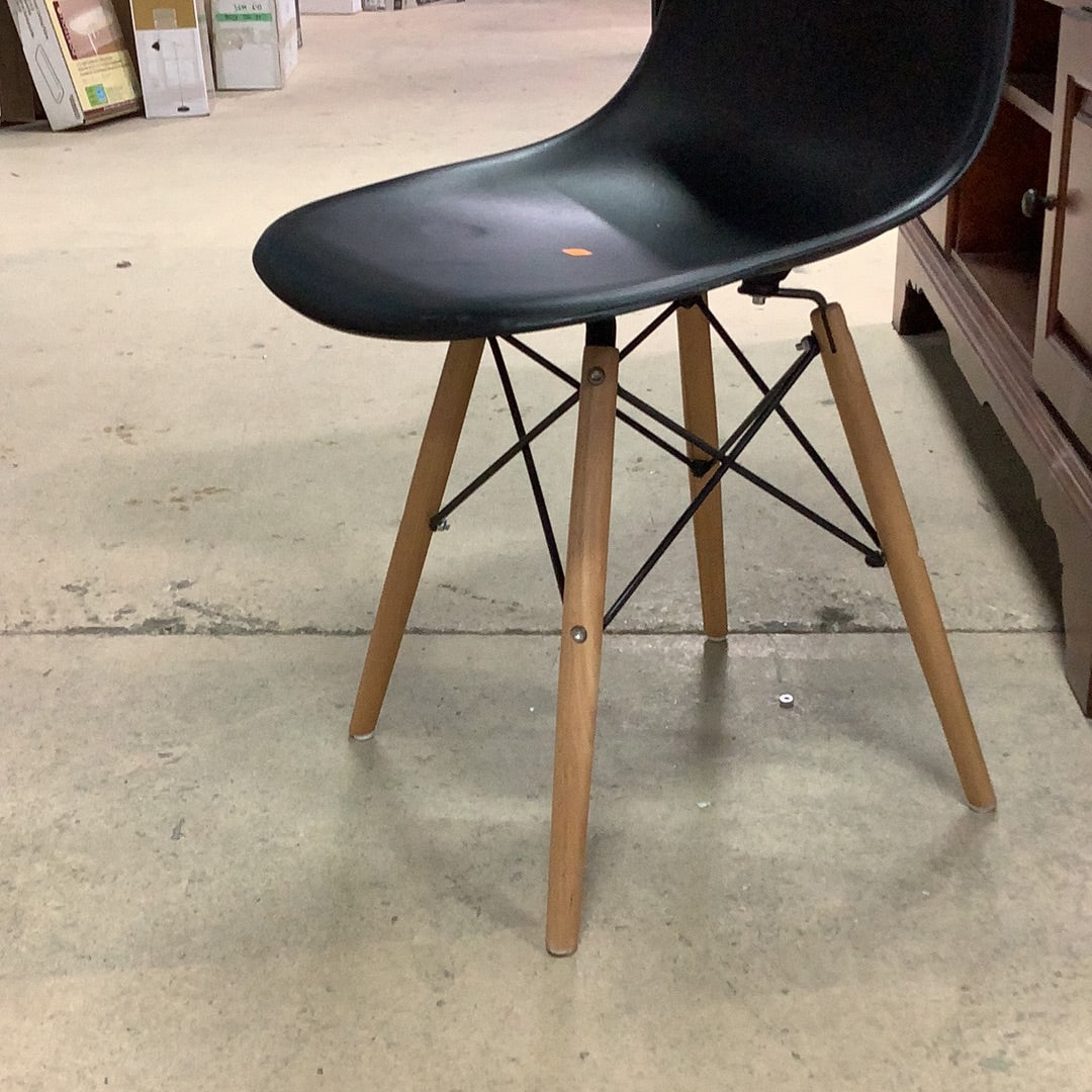 Ergonomic Chair Habitat for Humanity Greater Ottawa ReStore