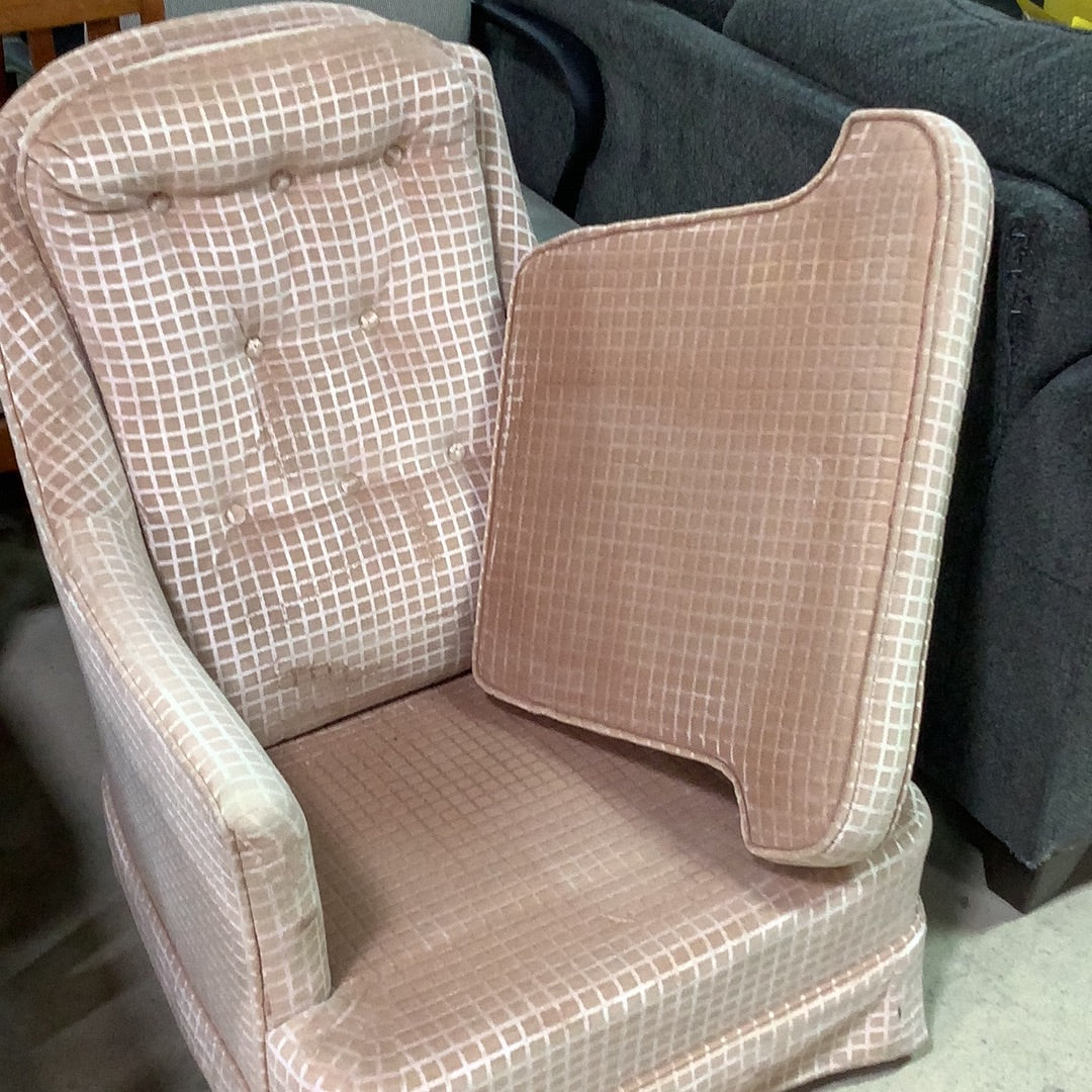 Salmon Armchair Habitat for Humanity Greater Ottawa ReStore