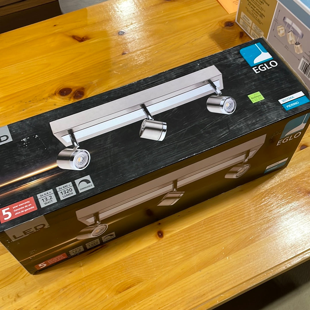 EGLO Niedervolt railsysteem Track Plus, uitbreidbare set met EGLO Niedervolt railsysteem Track Plus, uitbreidbare set met
