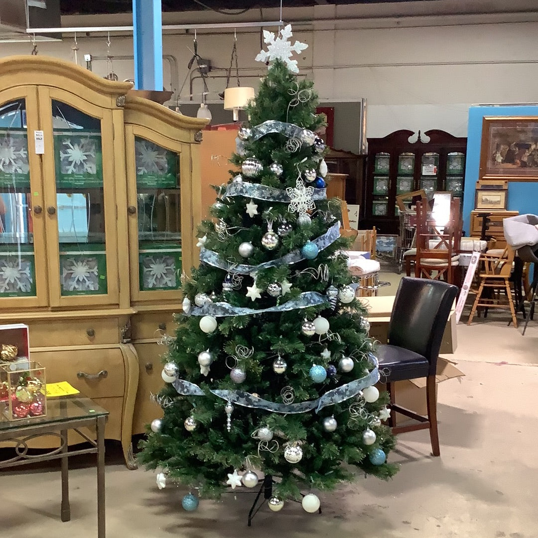 Christmas Tree Habitat for Humanity Greater Ottawa ReStore