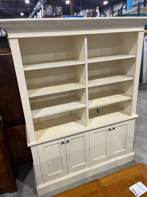 Classic Cream Buffet & Hutch