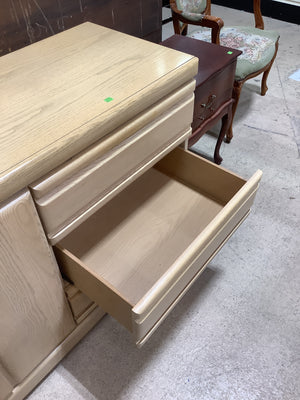 Blond Midcentury Chest of Drawers