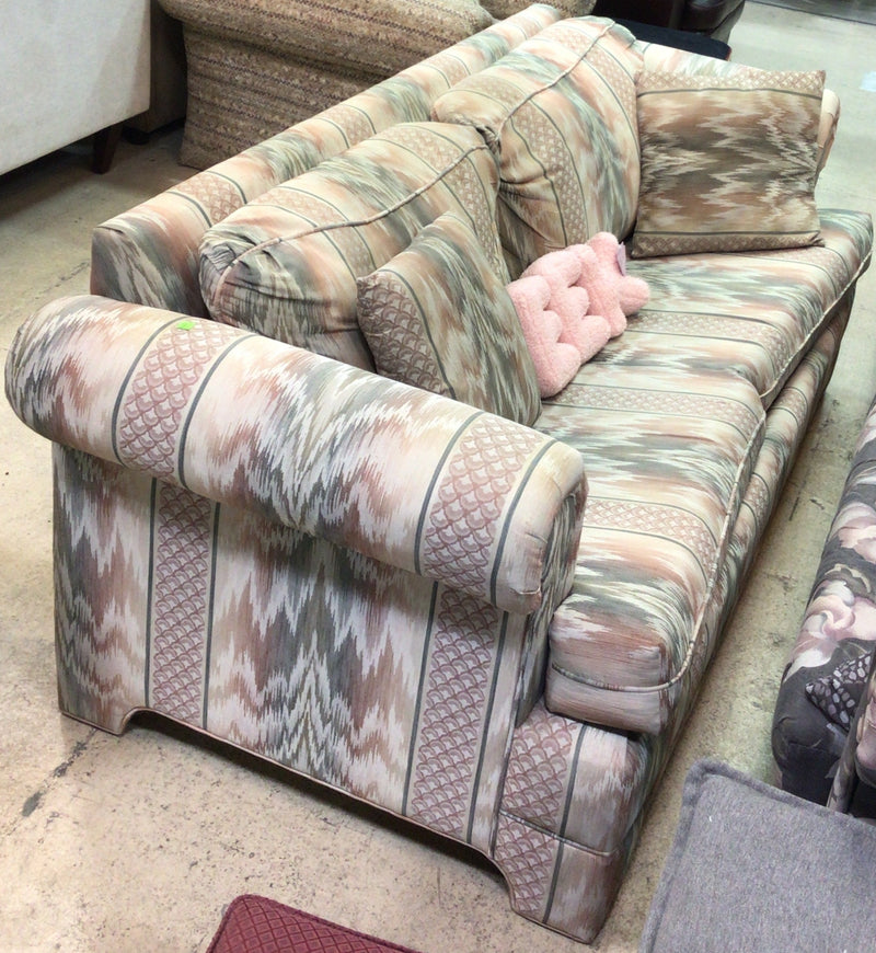 Classic Floral Weave Loveseat