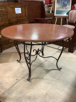 Curvy Dining Table