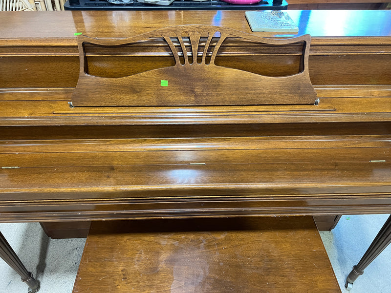 Vintage Willis & Co. Limited Upright Piano – Canadian Mid-Century