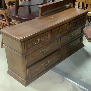 Traditional Carved Chest-of-Drawers