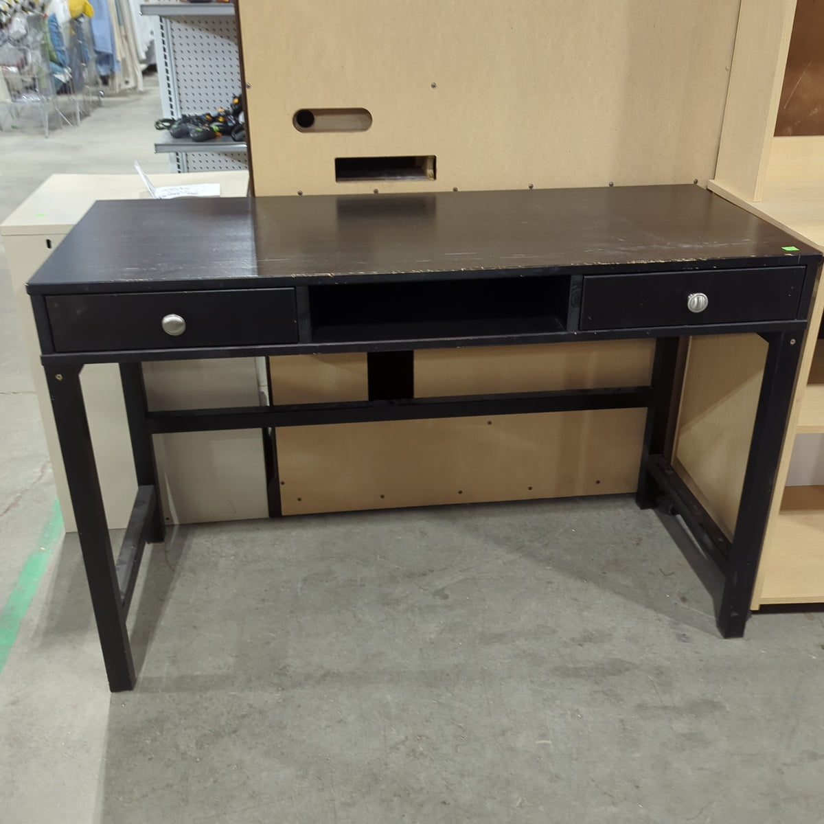 Simple Black Desk – Habitat for Humanity Greater Ottawa ReStore