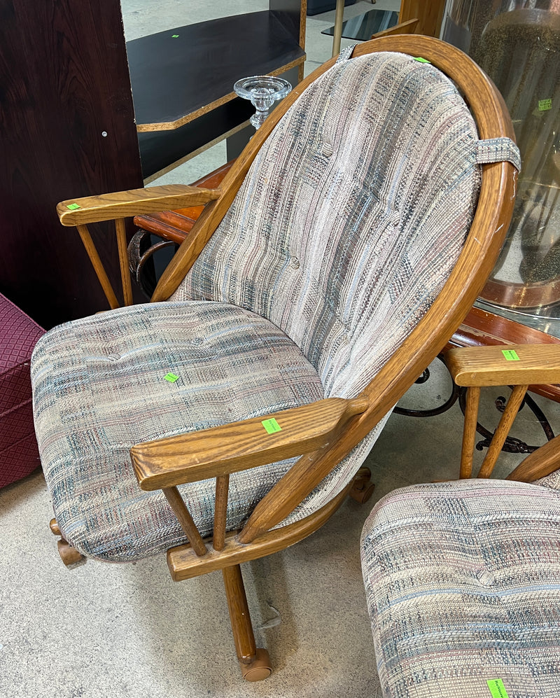 Vintage Swivel-Tilt Rolling Caster Chair