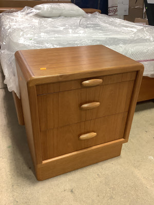 Dyrlund Teak Nightstand