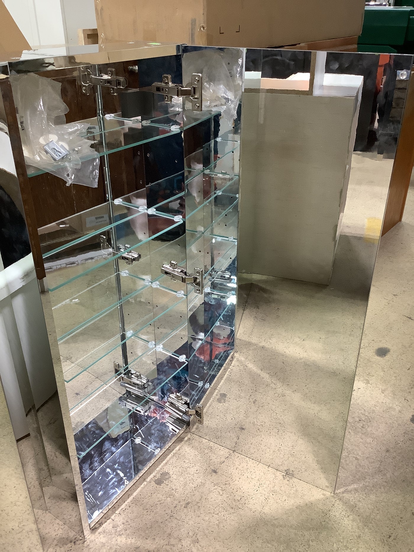 Full-Mirror Medicine Cabinet – Habitat for Humanity Greater Ottawa ReStore