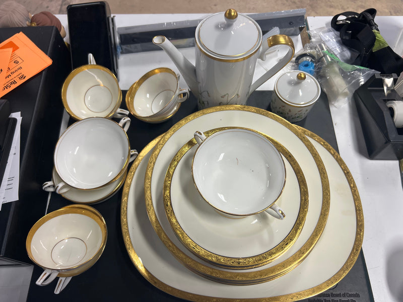Minton 28 Piece Fine China Set