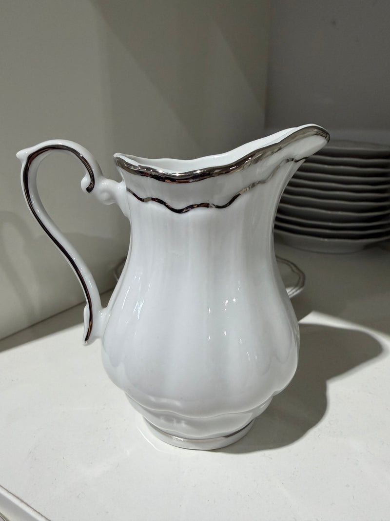 Polish Walbrazych Porcelain Tea Set (26 pieces)