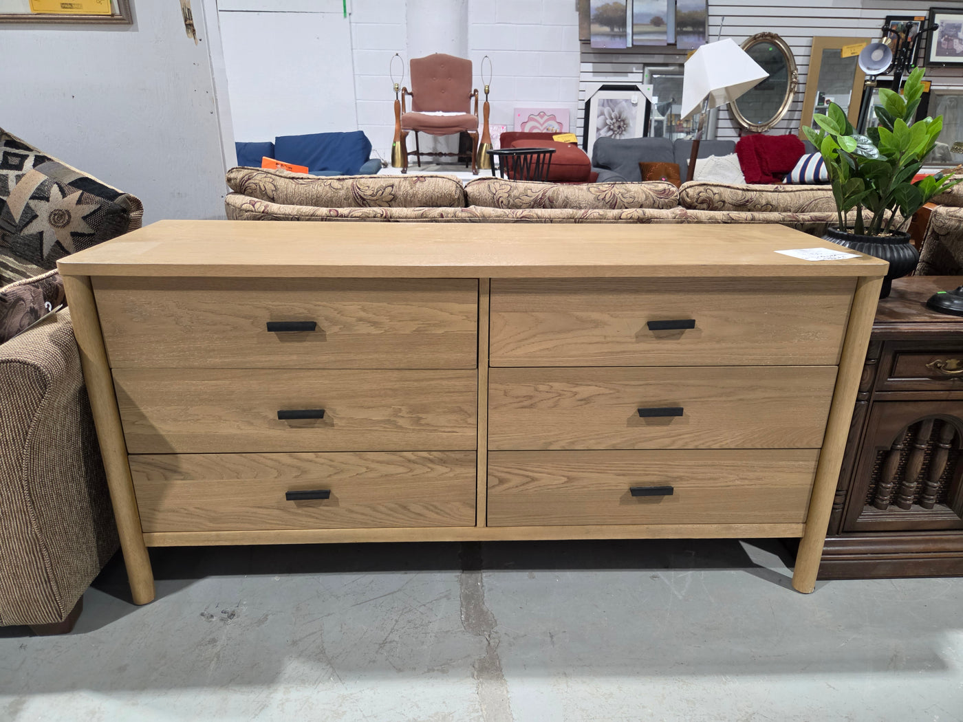 Modern Beige 6-Dresser – Habitat for Humanity Greater Ottawa ReStore