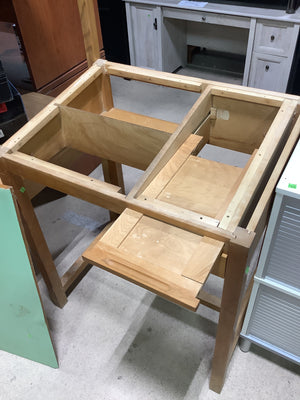 Green Art Desk