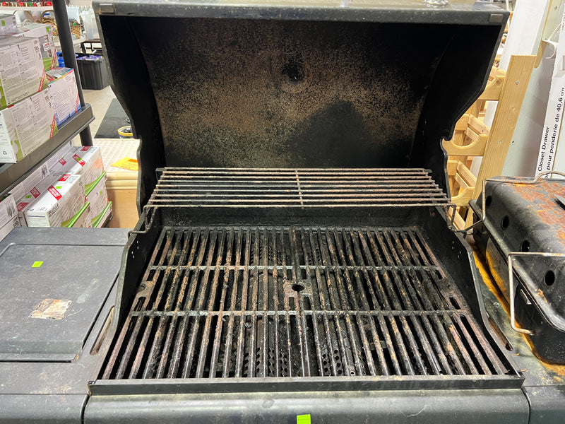 MASTER Chef 4-Burner Propane Gas BBQ Grill