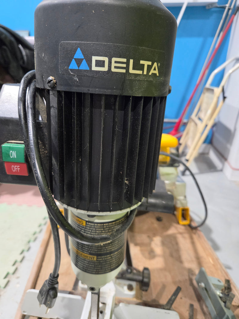 Delta 14-651 Professional 1/2 HP Bench Top Hollow Chisel Mortiser