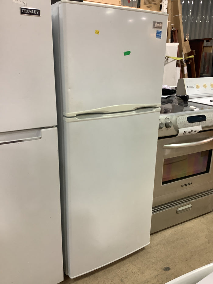 Avanti Refrigerator