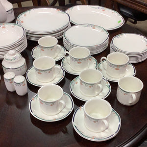 58-Piece Royal Doulton “Juno” China Set