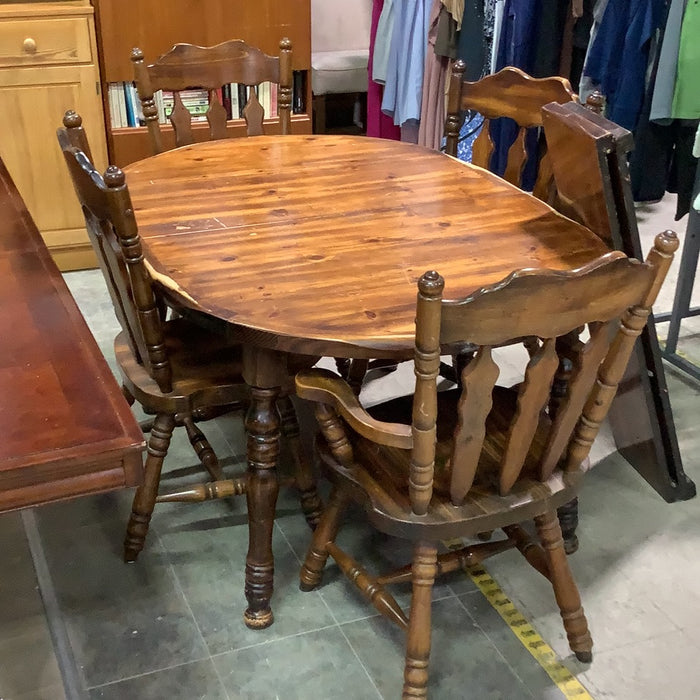 Cabin Style Dining Set