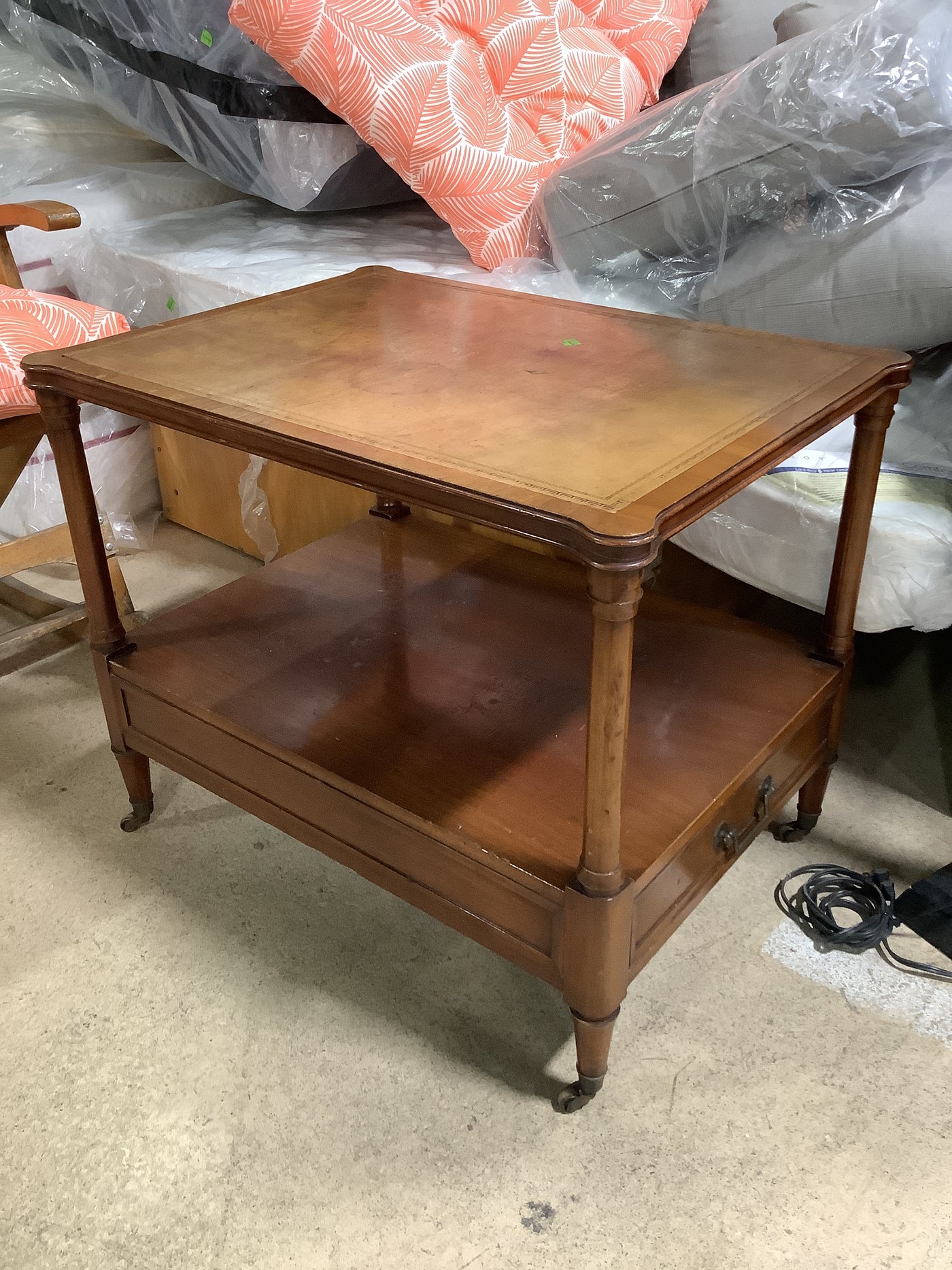 Heritage & Henredon Side Table – Habitat for Humanity Greater