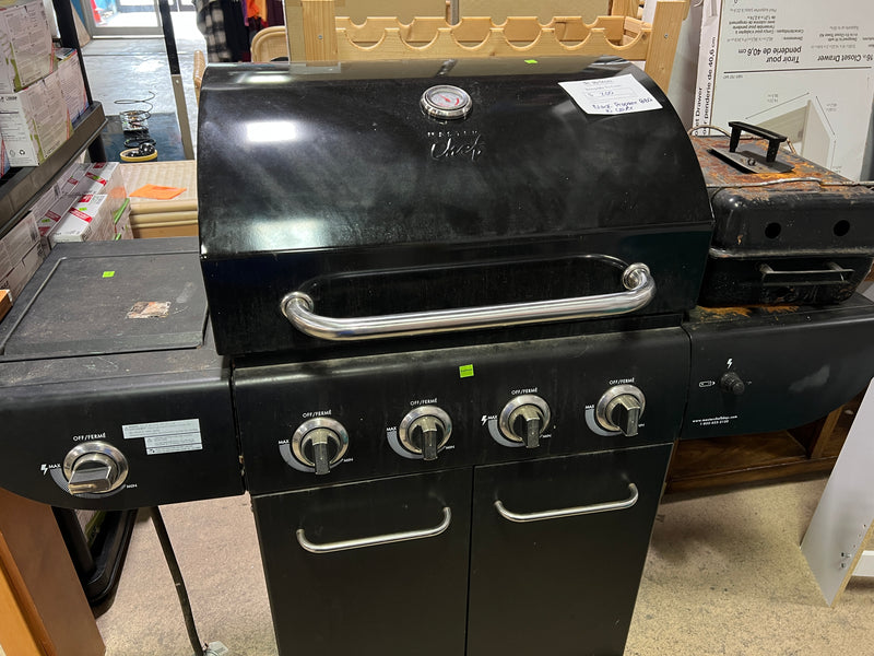 MASTER Chef 4-Burner Propane Gas BBQ Grill