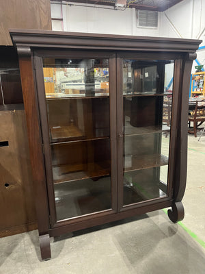 Dark Mahogany Curio Cabinet
