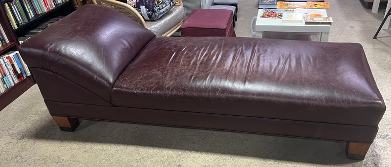Brown Leather Chaise Longue