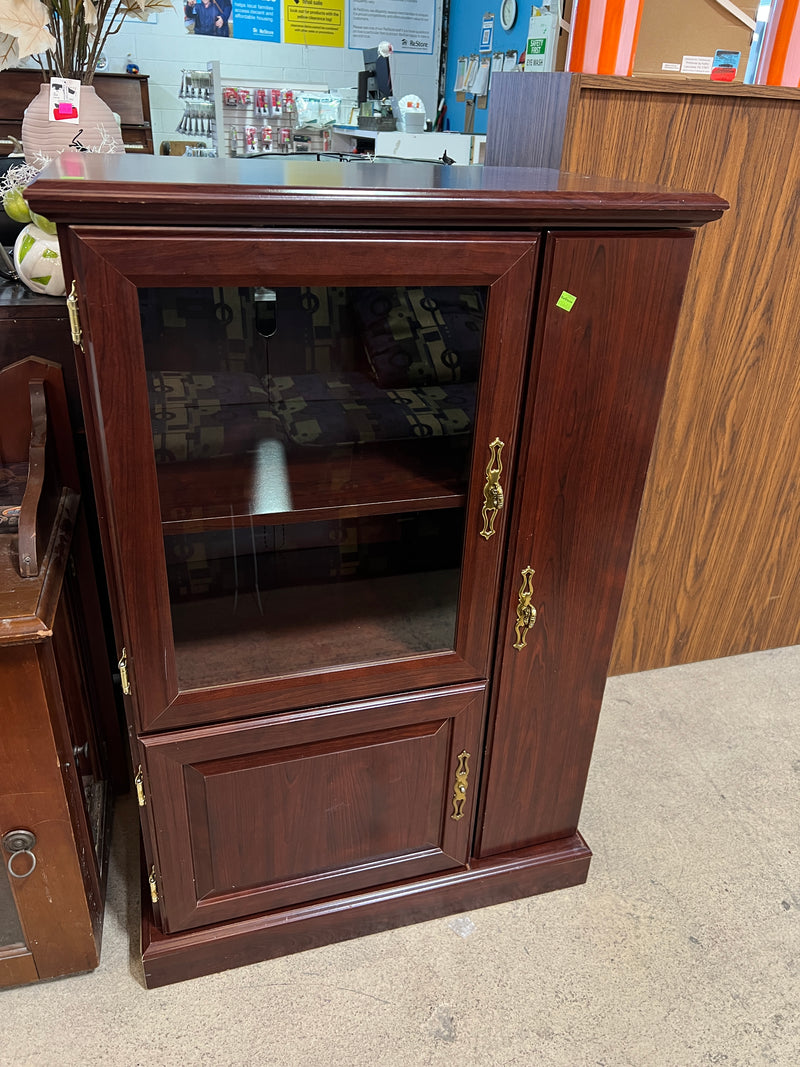 Sauder Heritage Hill Audio Cabinet – Classic Cherry Finish
