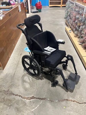 PDG Mobility NeoX Wheelchair