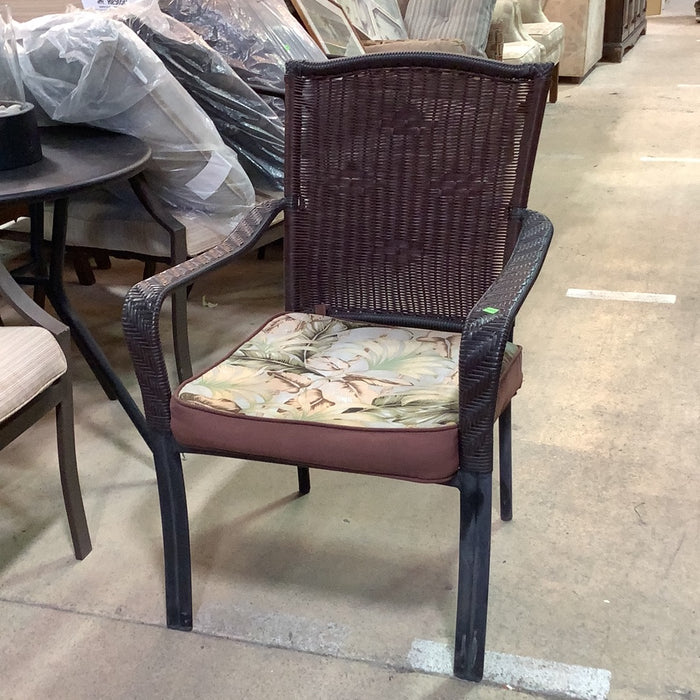 Leaf Pattern Patio Chair