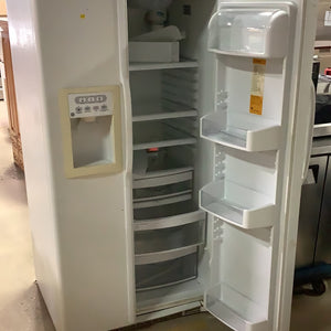 GE Side by Side Fridge