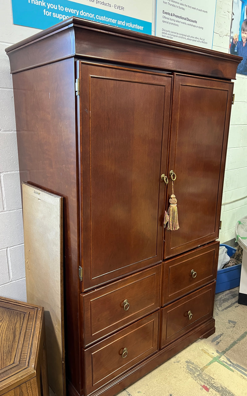 Traditional Dark Wood Armoire Wardrobe with 4-Drawer Chest