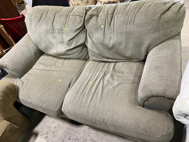 Traditional Overstuffed Textured Fabric Loveseat
