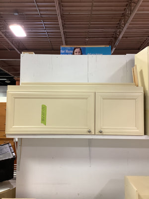 Traditional Cream Kitchen Counters