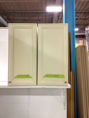 Traditional Cream Kitchen Counters