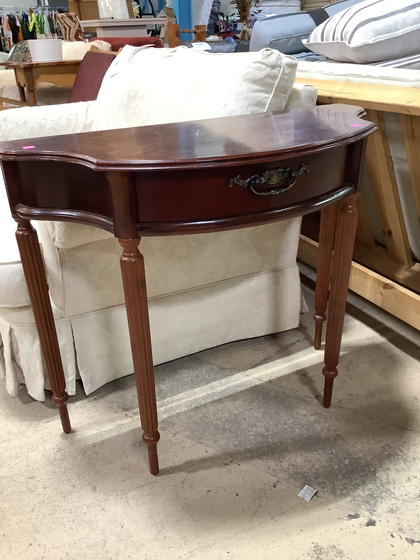 Traditional Red Entry Table – Habitat for Humanity Greater Ottawa ReStore
