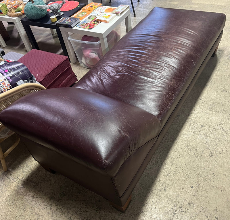 Brown Leather Chaise Longue