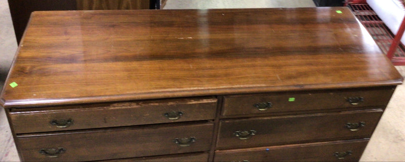 Vintage Traditional Wood Dresser with Mirror