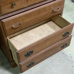 Mixed Handle Dresser