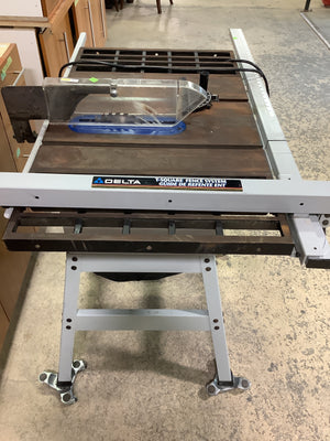 Delta 36-325C Table Saw