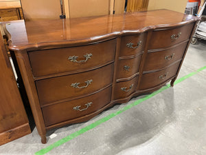 Vintage French Provincial Dresser