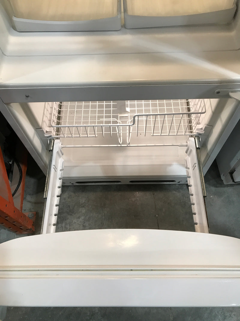 Whirlpool White Refrigerator With Bottom Freezer