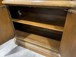 Vintage 1-piece Buffet