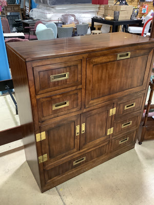 Kaufman of Collingwood Dresser