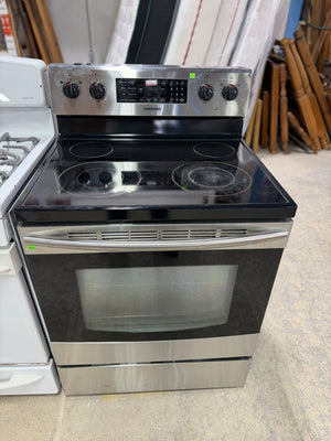 Samsung Smooth Top Electric Range